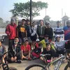 Ayu Ting Ting hobi naik sepeda
