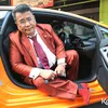 Hotman Paris naik supercar