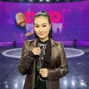 Iis Dahlia selalu tampil fashionable