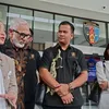 Bunga Zainal di kantor polisi