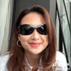 Indah Permatasari Pakai Kacamata