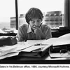 meja kerja tokoh terkenal, meja kerja bill gates