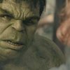Jadi, kalian sudah tahu alasannya kan kenapa Hulk nampak begitu emosional di film kedua AVENGERS ini? 