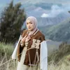 Ririe Fairus Bromo Cantik Anak Ganteng