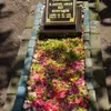 Makam orang tua Inul Daratista.