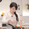 IU Membalik Jeon