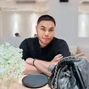 Ivan Gunawan selfie pamer tas