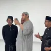 Ivan Gunawan gunakan gamis