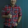 Ihsan Tarore, Hayria Lontoh, 9 SUMMERS 10 AUTUMNS