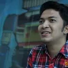 Ihsan Tarore, Hayria Lontoh, 9 SUMMERS 10 AUTUMNS