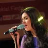 Microphone Raisa