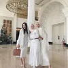 melody eks jkt48 bridesmaid lesti