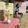 IU Kirim Food Truck untuk Shin Chae Rin