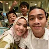 Enno Lerian anak empat awet muda