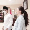 Arumi Bachsin dan Emil Dardak