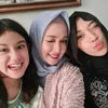 Anak Sulung Dina Lorenza