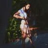 Potret Aurelie Moeremans yang hot abis!