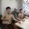 Albert Frederick Ratuliu Ayah Mona Ratuliu