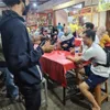 Hendrayan Mantan Suami Kalina Warung Makan Seafood Cuci Piring
