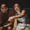 Marion Jola dan Dennis Talakua