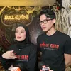 Dinda Hauw &amp; Rey Mbayang di depan wartawan