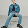 Lee Jun Young tampak menawan