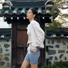 Jun Ji Hyun di Depan Rumah