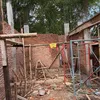 Junior Roberts proses renovasi rumah