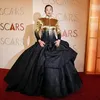 Audrey Nuna di Red Carpet Oscar 2026