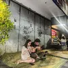El Rumi dan Syifa Hadju Makan Pinggir Jalan