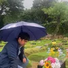 Anak Ziarah Makam Epy Kusnandar