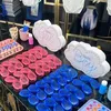 Kacamata Biru dan Pink untuk Tebak-Tebakan Jenis Kelamin