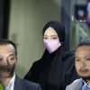 Penampilan Inara Rusli Saat Datangi Polda Metro Jaya