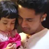 keluarga hengky kurniawan