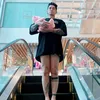 Foto Miller Khan Nekat Nge-Mall \\\&#039;Tanpa Kolor\\\&#039; 