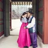 Ruben Onsu - Sarwendah ke Korea pakai hanbok