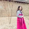 Ruben Onsu - Sarwendah ke Korea pakai hanbok