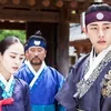 Aktor Korea Pakai Hanbok