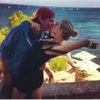Foto romantis Avicii & pacar