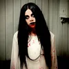 Melly Lee foto dengan makeup seram
