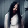 Melly Lee pose foto blur