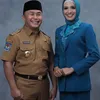 Potret mesra Sugianto Sabran dan Yulistra Ivo Azhari.