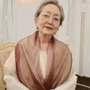 Kim Young Ok Pakai Syal Coklat