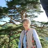 Kim Young Ok Menikmati Keindahan Alam