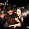 Sandra Dewi dikerubungi awak media