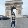 Potret Salshadilla di Paris.