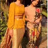 Sarah Menzel dan Fuji