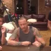 chester bennington, vokalis linkin park meninggal, chester bennington meninggal, berita chester benn