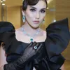 Ayu Ting Ting Kejepit Pintu Mobil Ayah Rozak