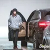 Kronologi Kisah Cinta Song Joong Ki dan Katy Louise Saunders